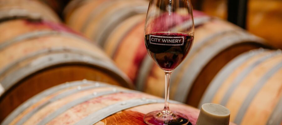 best chicago wine spots