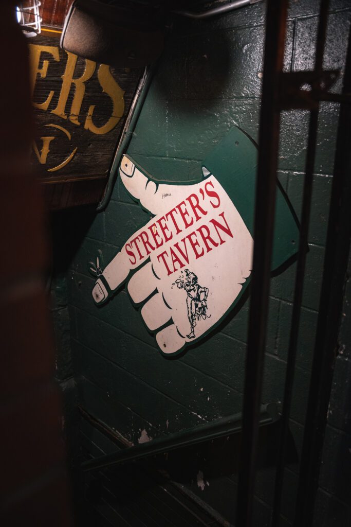 chicago late night bars